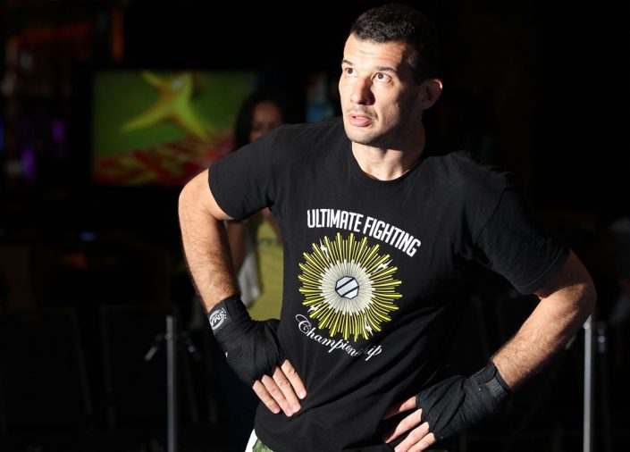 UFC On FX: Anthony Perosh Open Workouts