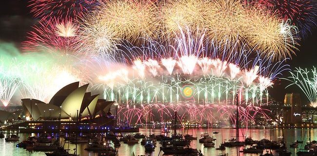 sydney-new-years-eve-fireworks-1